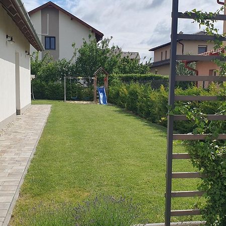 באלאטונפורד Relax Balaton Apartmanok מראה חיצוני תמונה