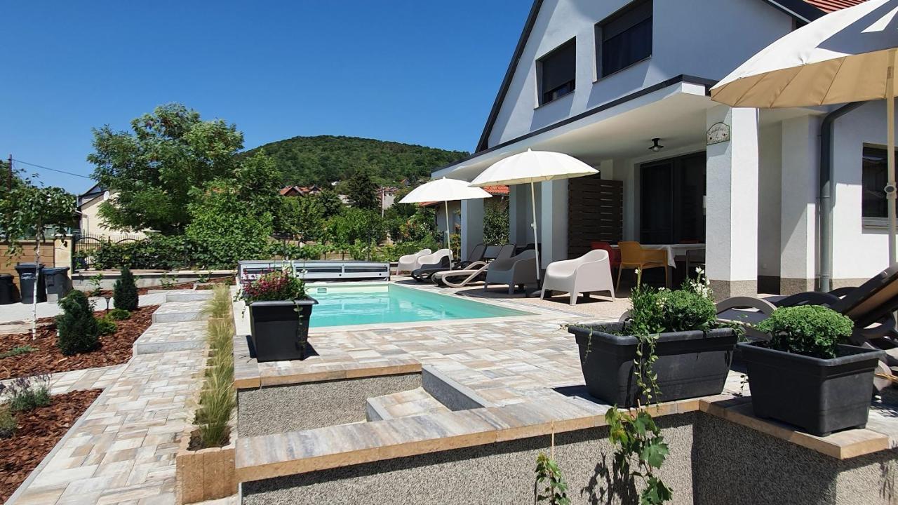 באלאטונפורד Relax Balaton Apartmanok מראה חיצוני תמונה